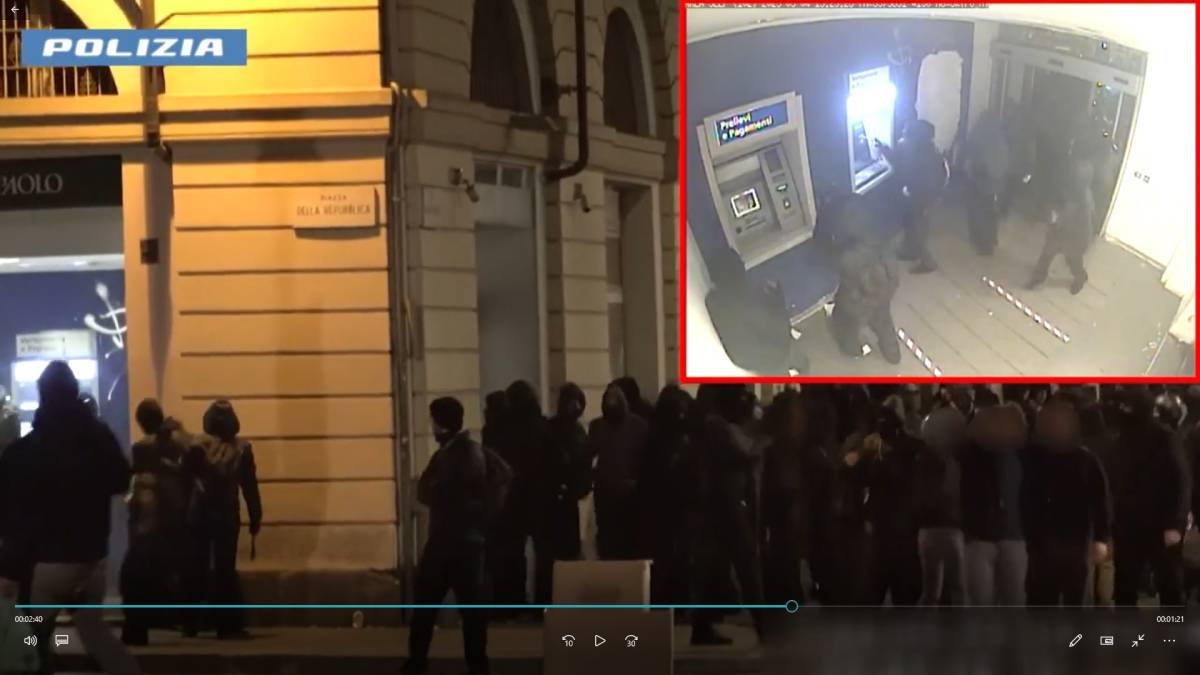 Devastarono Torino, arrestati 18 anarchici che manifestarono per Cospito
