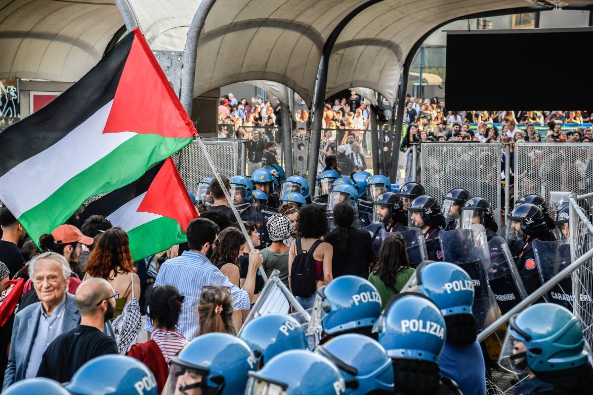 E anche i pro Palestina scrivono la loro pagina nella kermesse torinese