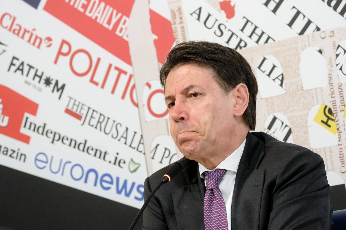 "Pronto a farmi da parte". Conte evoca le dimissioni: M5s nel caos