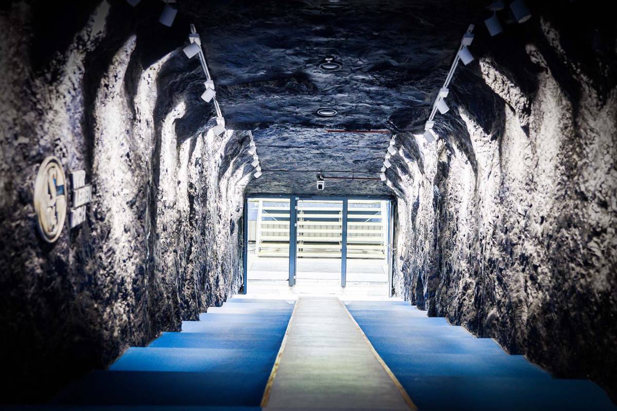 Il tunnel dello stadio di Gelsenkirchen