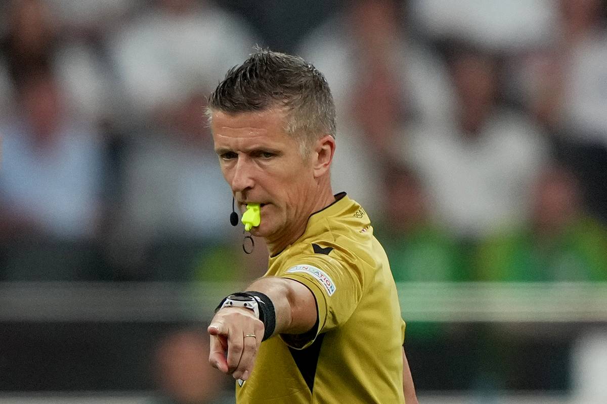 Triplice fischio per l'arbitro Orsato: sono arrivate le dimissioni ufficiali