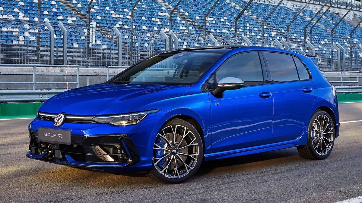 Volkswagen Golf R 2024, la nuova “belva” da 333 CV