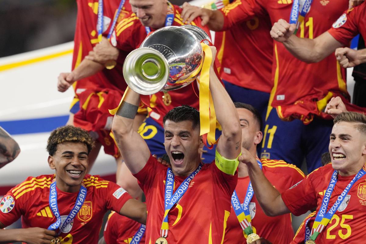 La Spagna piega 2-1 l’Inghilterra e torna campione d’Europa: in gol Williams e Oyarzabal
