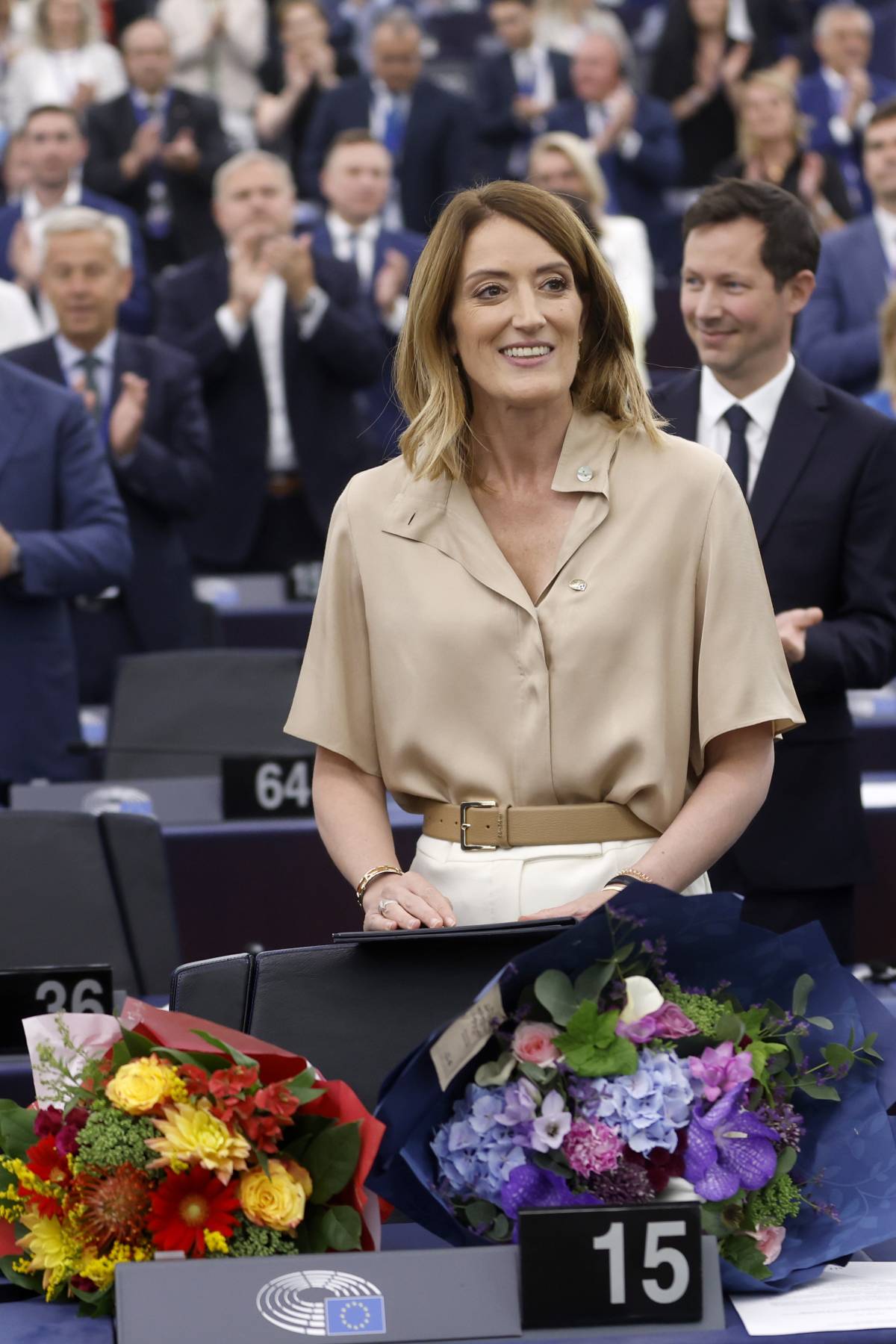 Parlamento Ue, Roberta Metsola riconfermata presidente con una maggioranza record: 562 voti