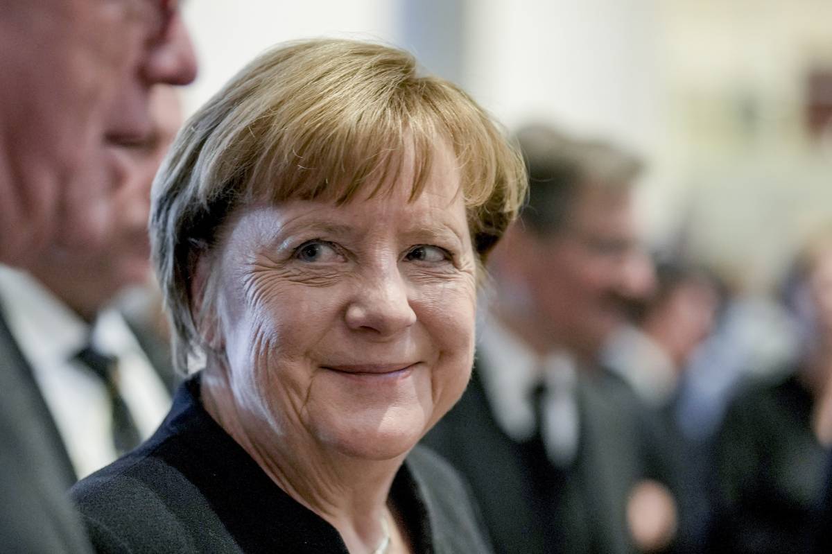 Enigmatica Angela. Eterna cancelliera diventata il fantasma del potere tedesco