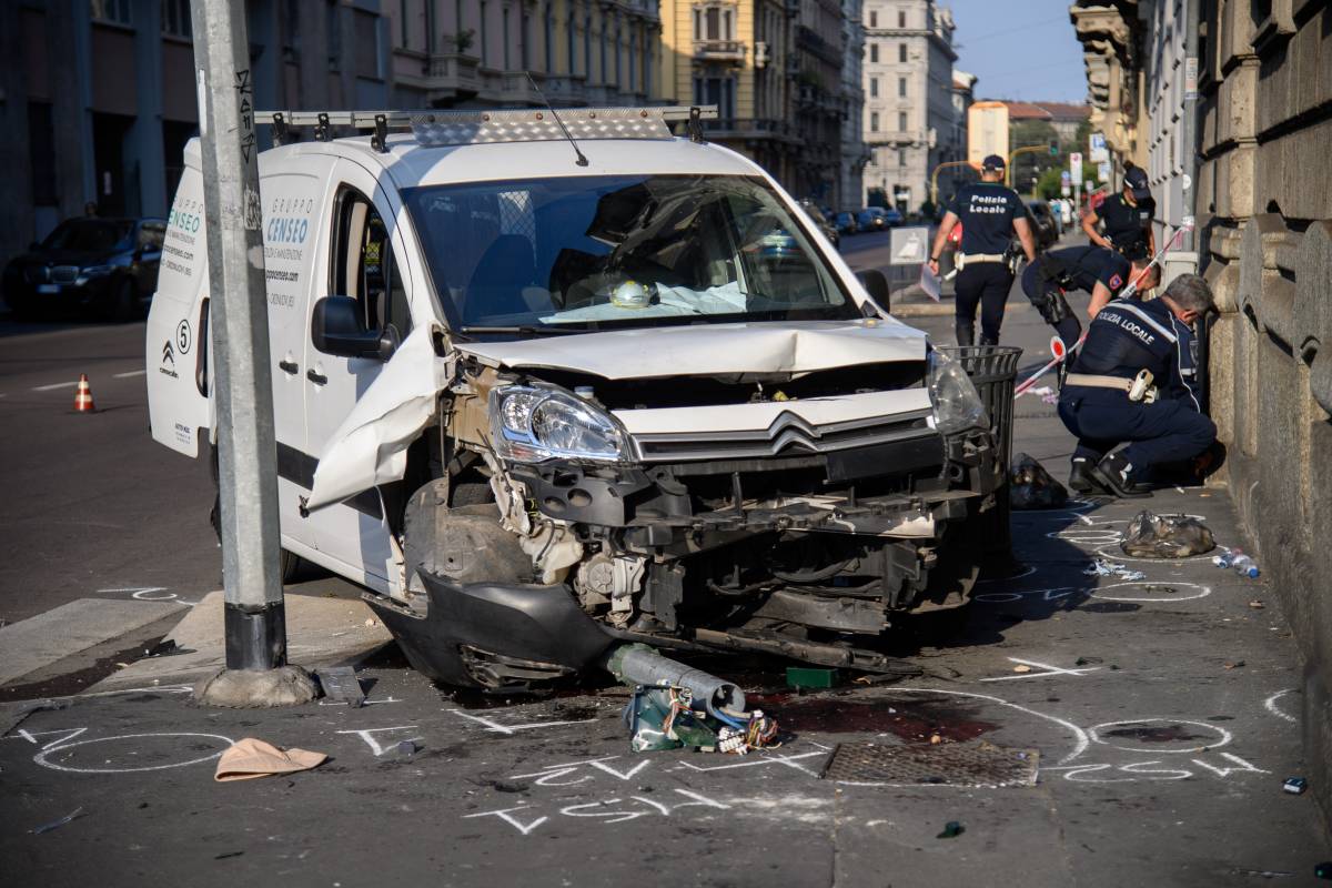 Travolge quattro pedoni. "Era ubriaco": un morto