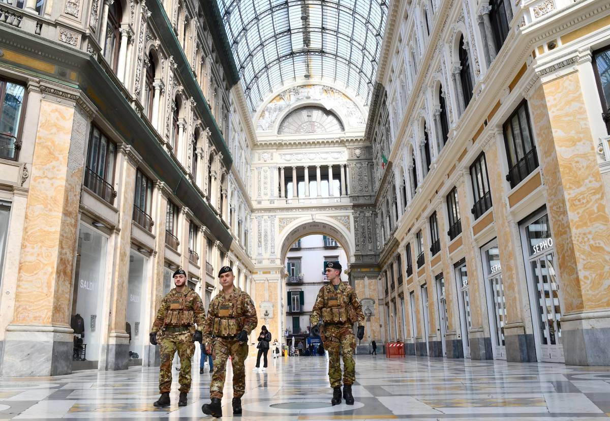 Milanesi divisi a metà sulla leva obbligatoria