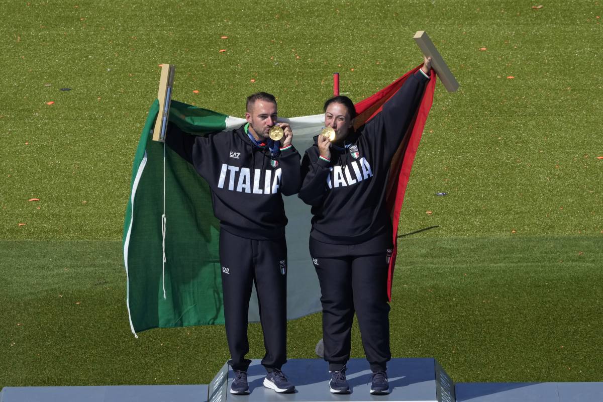 Italia tutta d’oro. Rossetti e Bacosi impeccabili nello skeet misto