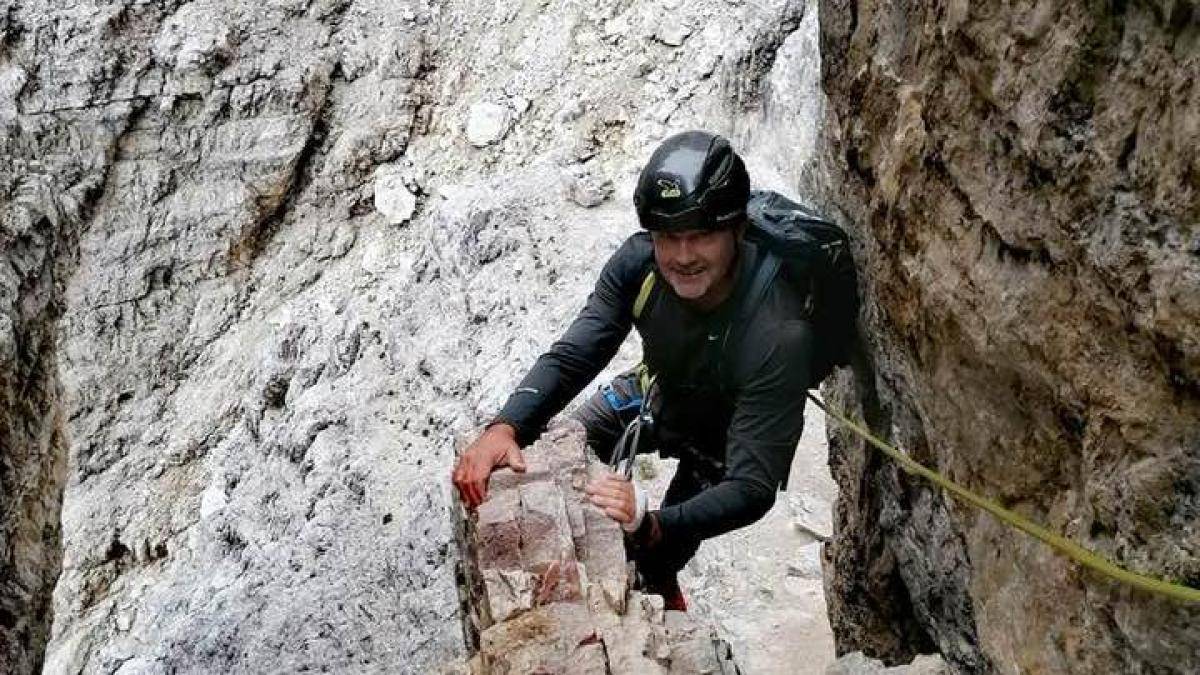 Precipita da una ferrata. Morto sull'Adamello il capo di Audi Italia