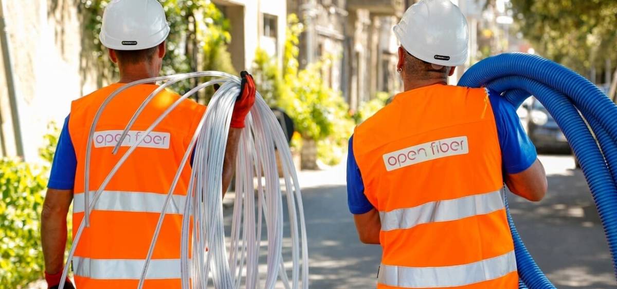 Open Fiber, governo avanti tutta. "Kkr pronta a rispettare il patto"