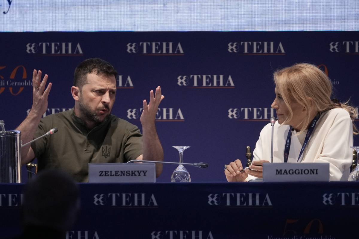 Armi a lungo raggio, pressing di Zelensky: "Dobbiamo trattare in posizione di forza"