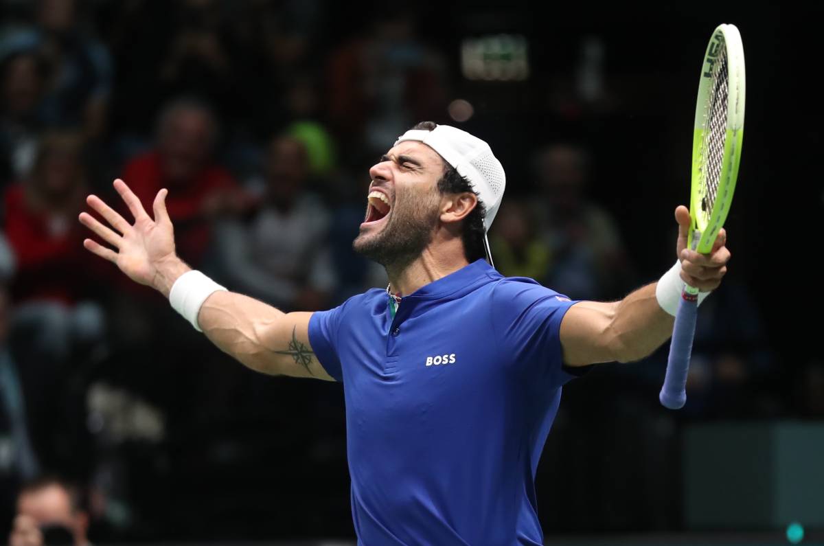 Coppa Davis, Italia-Belgio 1-0: Berrettini rimonta Blockx e vince in tre set