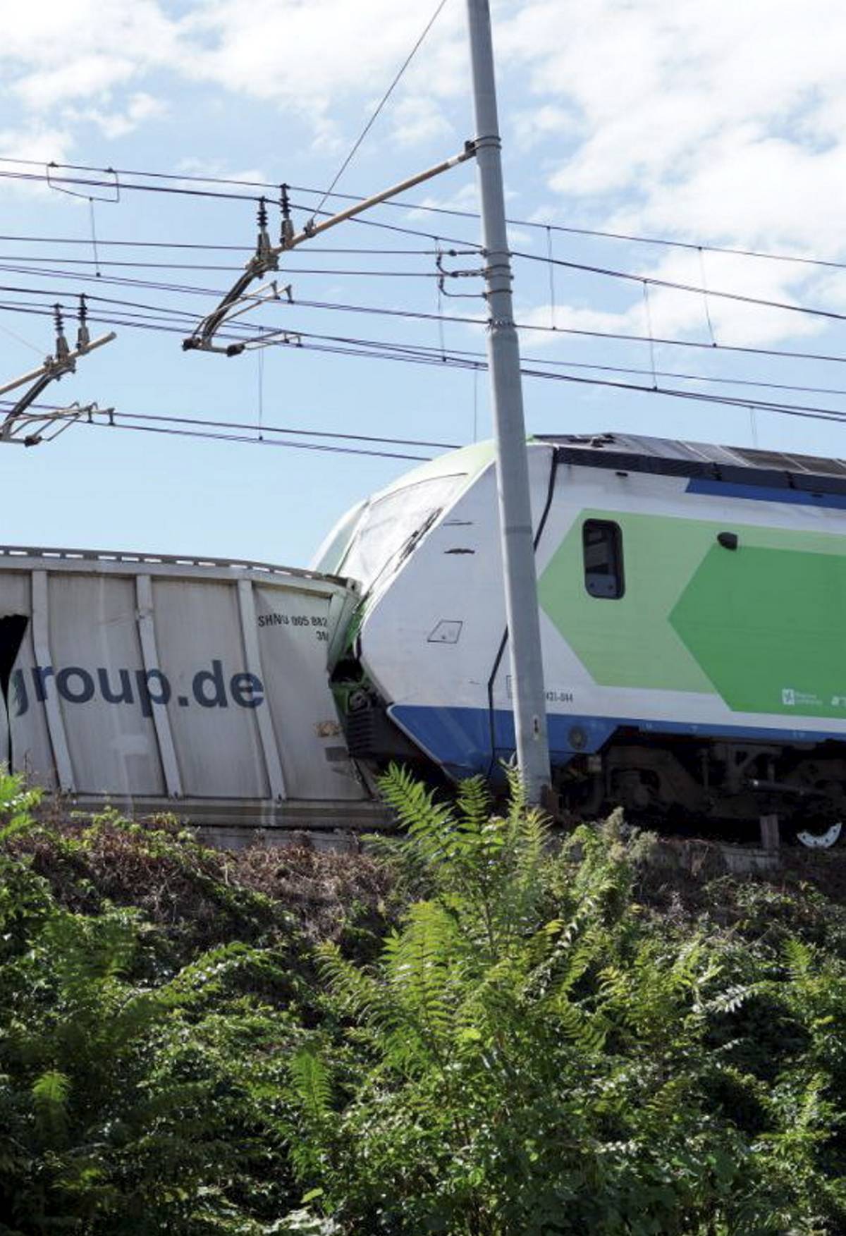 Scontro tra treni a Milano: sei feriti e circolazione in tilt