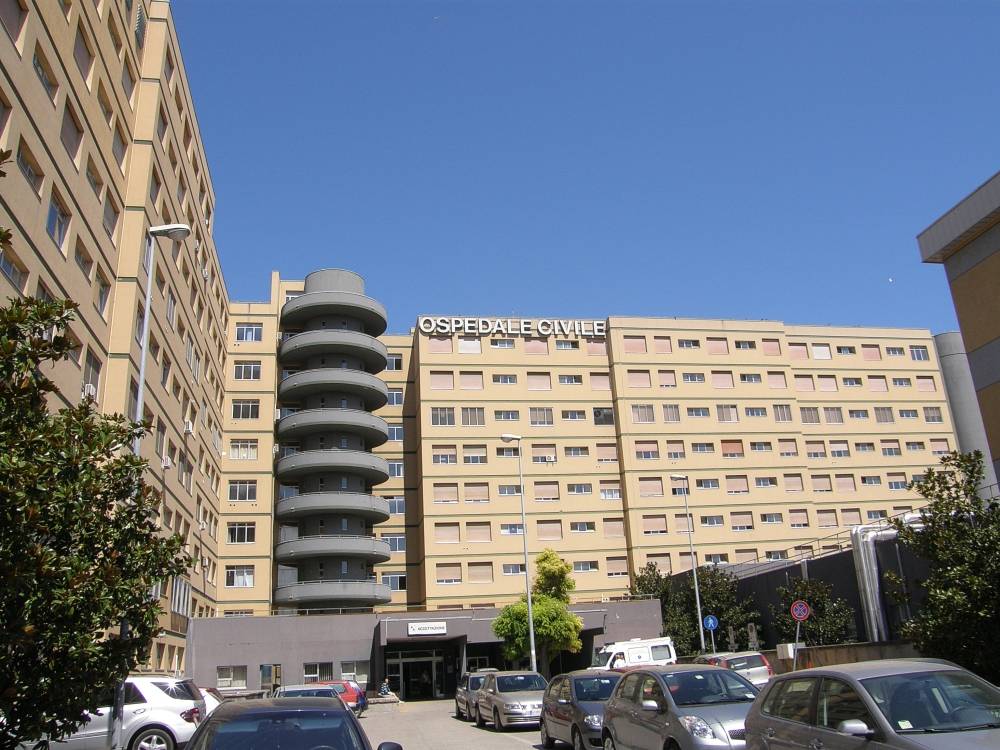 Rabbia dei parenti, ospedale distrutto