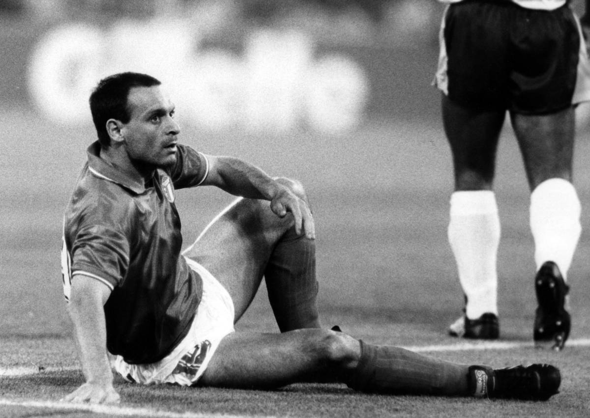 9 giugno 1990: Schillaci regala il primo successo all'Italia (VIDEO 9 giugno 1990: Schillaci regala il primo successo all'Italia (VIDEO