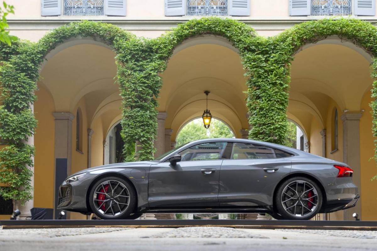 Audi e-tron GT, eleganza sportiva nell'era elettrica