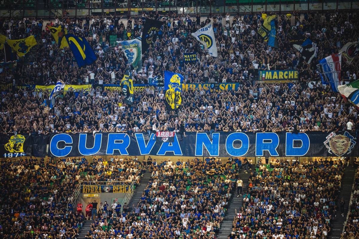 "La società è integerrima". Curva Nord senza striscioni