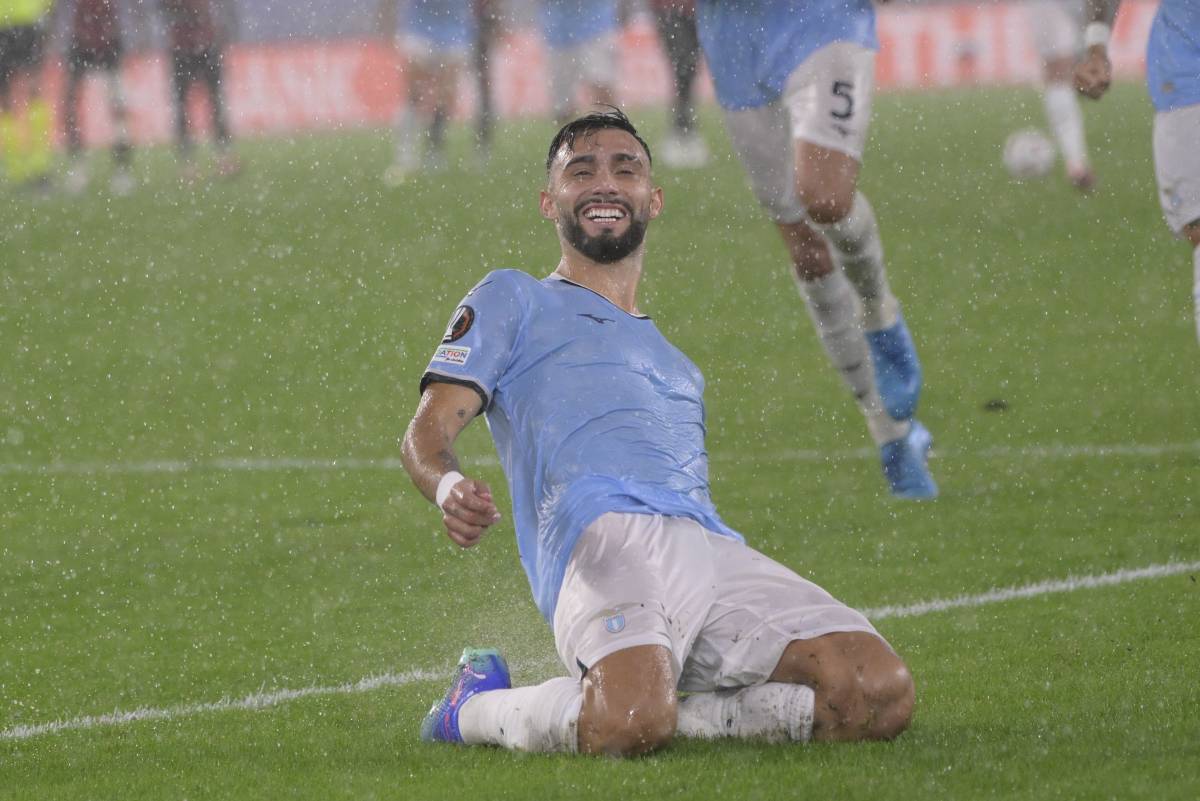 Lazio-show, poker col Nizza. E una brutta Roma va ko