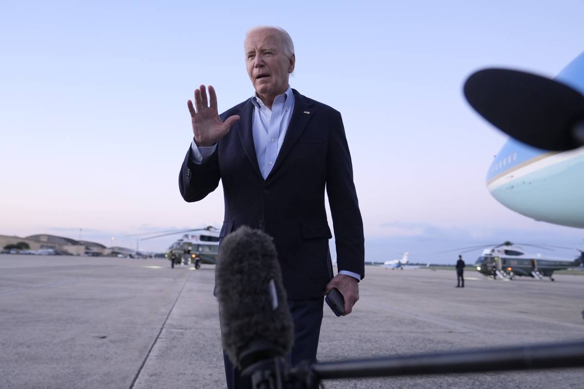 "Eviti di colpire gli impianti petroliferi iraniani": il monito di Biden a Netanyahu