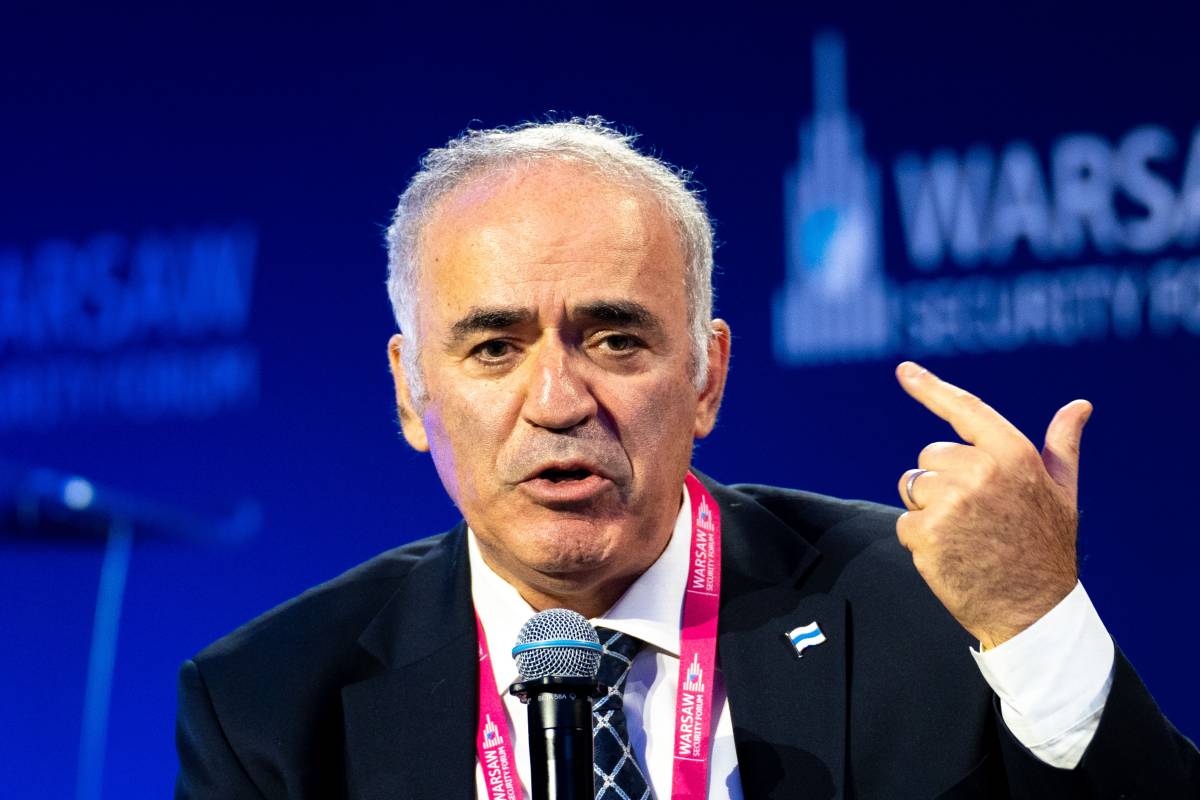 Kasparov nuovo bersaglio di Putin: "Terrorista estremista"