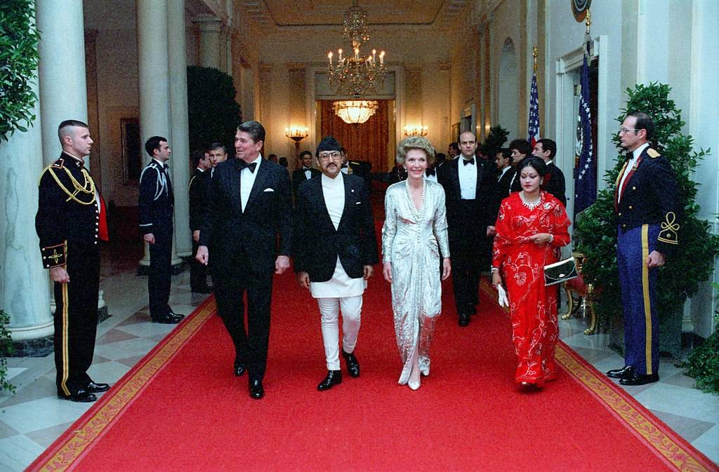 Re Birendra, Regina Aishwarya, presidente Ronald Reagan, First Lady Nancy Reagan, 12/7/1983