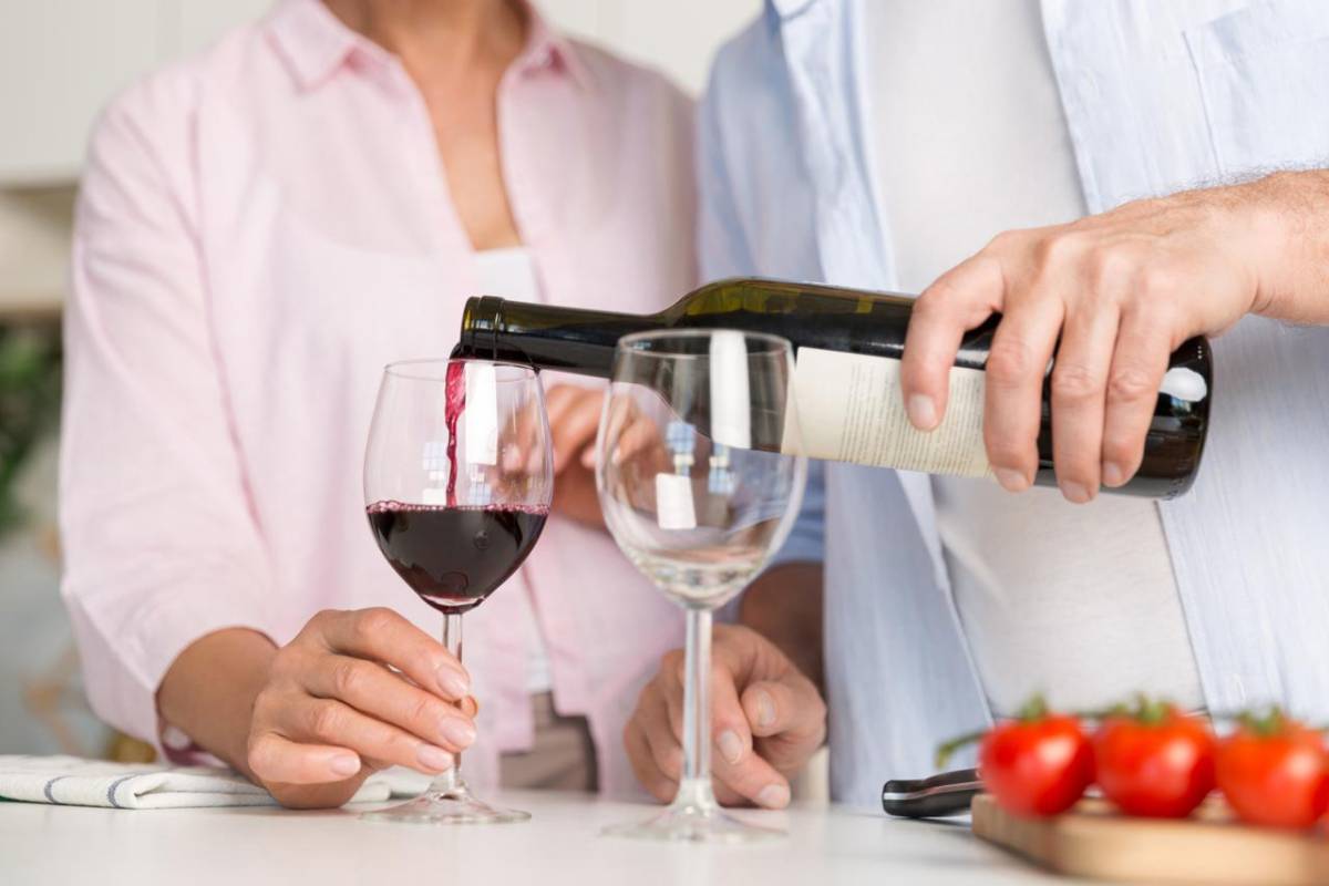 Un po' di vino previene le malattie cardiovascolari: ecco come