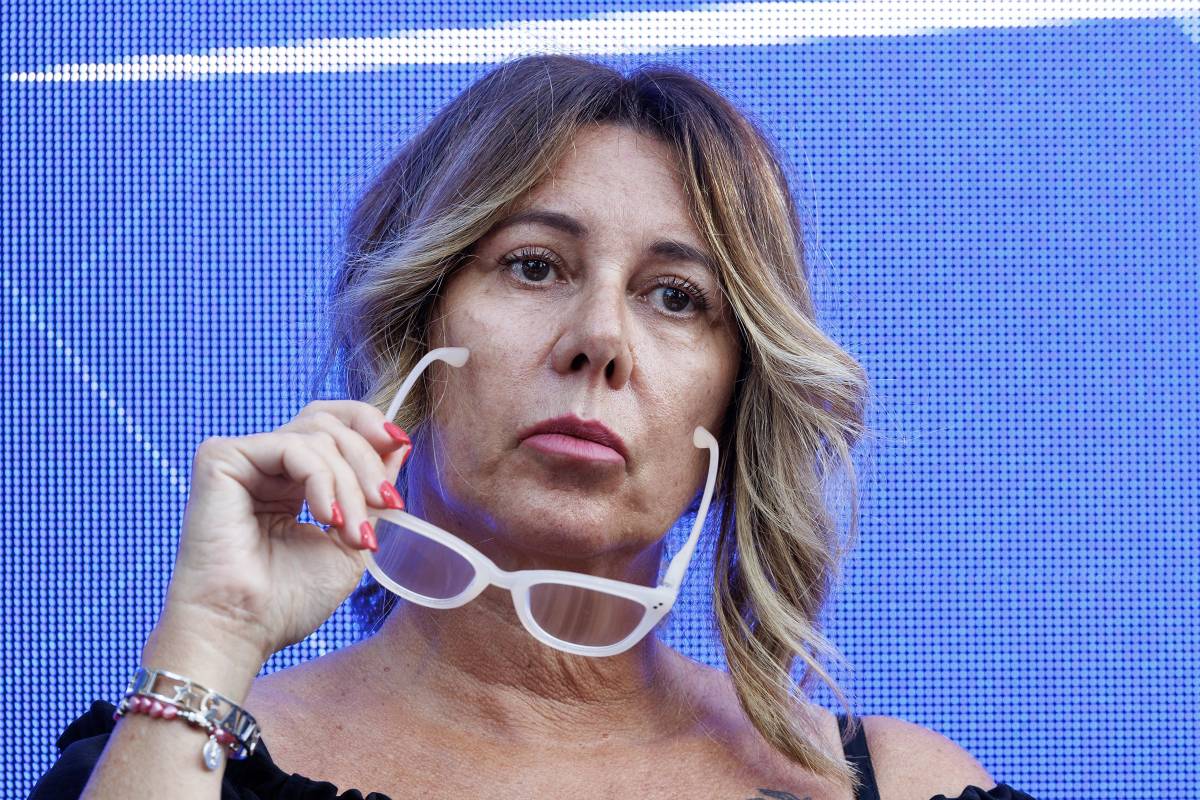 "Fate pietà". Gaia Tortora contro il Pd