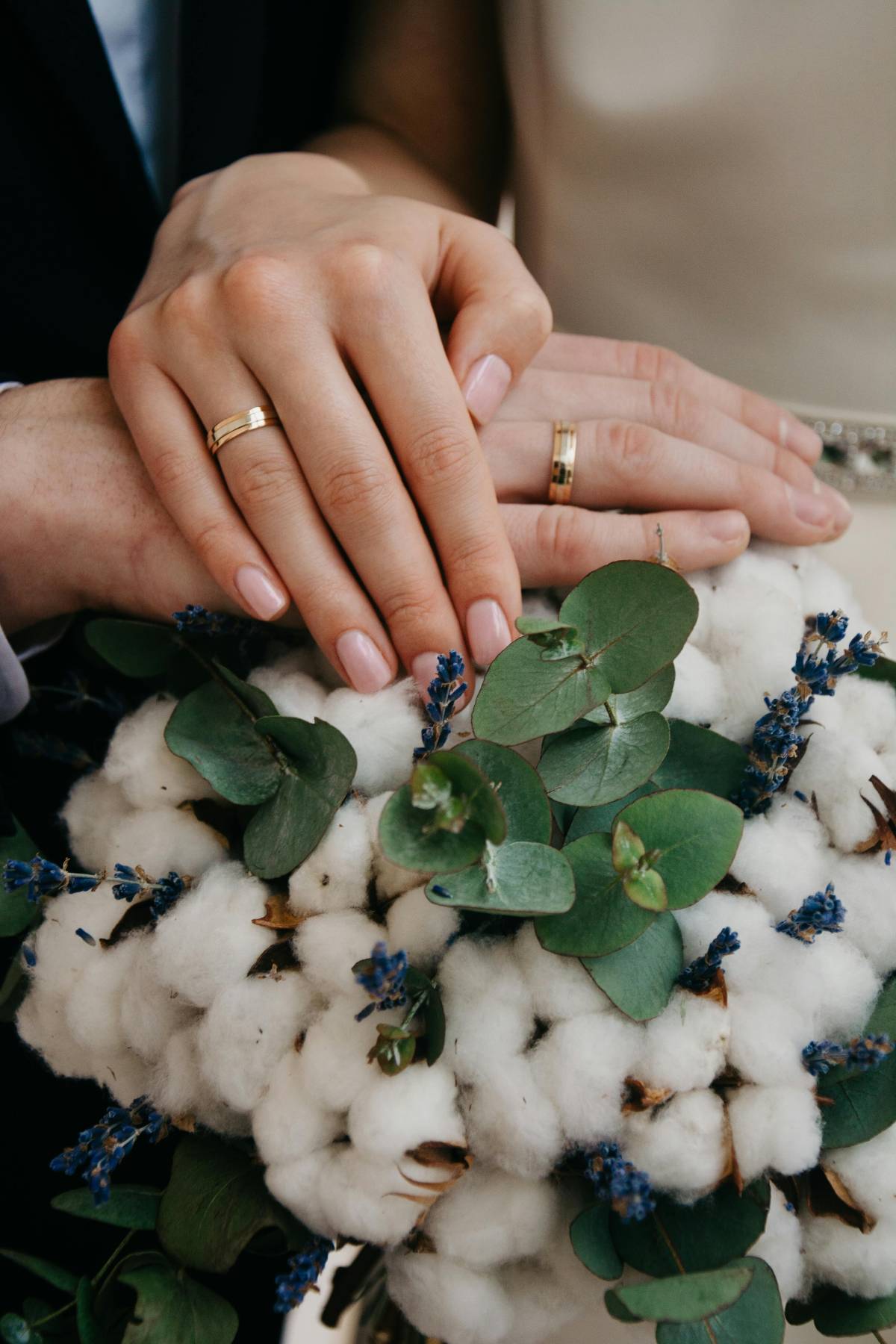 Scopre che la moglie è nata uomo: il tribunale nega l'annullamento del matrimonio