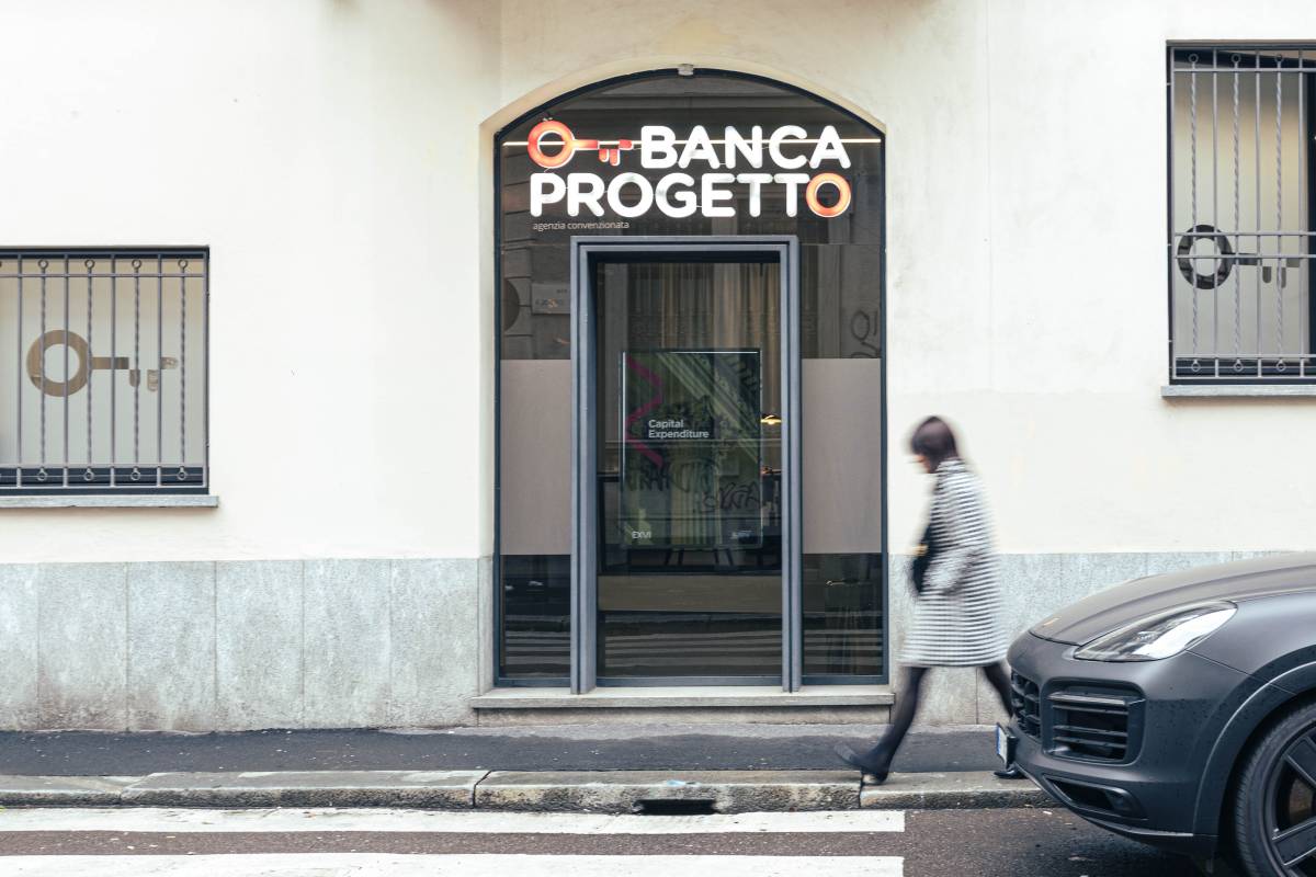 Riflettori su Banca Progetto per prestiti a società mafiose