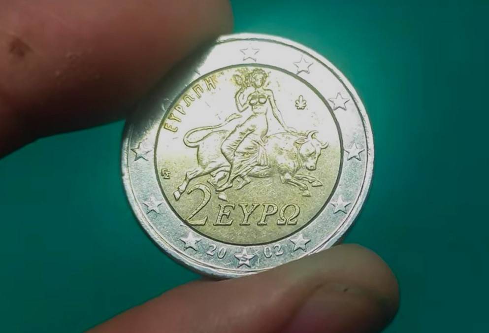 Monete rare, una da 2 euro può valerne 1000: come riconoscerla