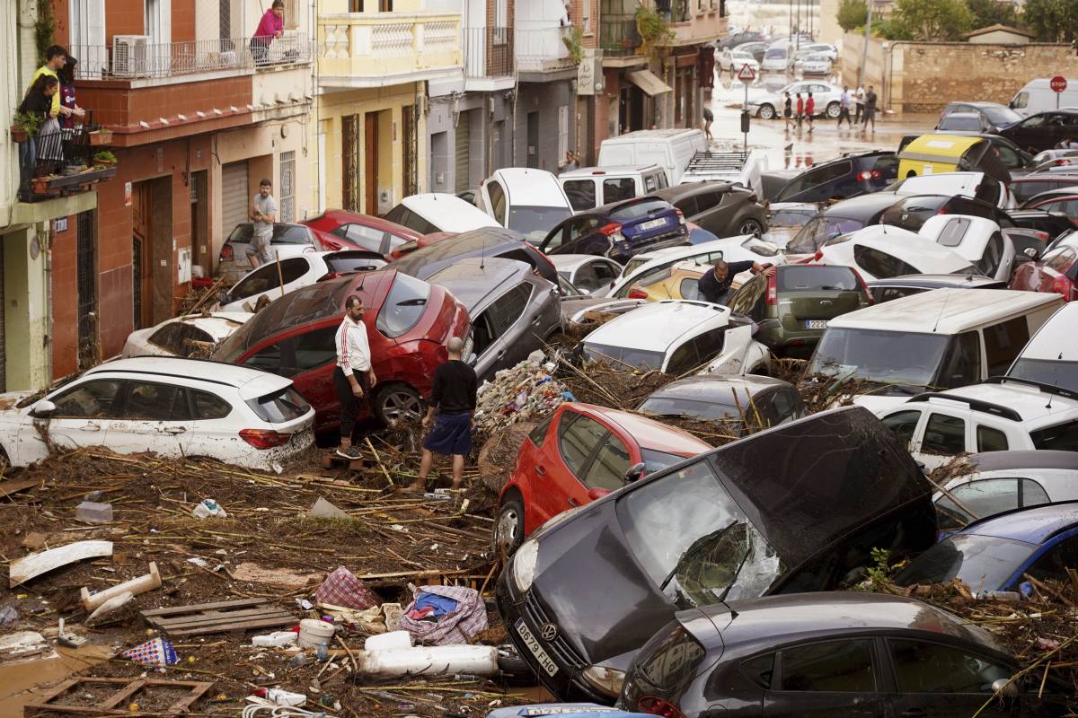 Valencia sott'acqua: "Morti come topi"