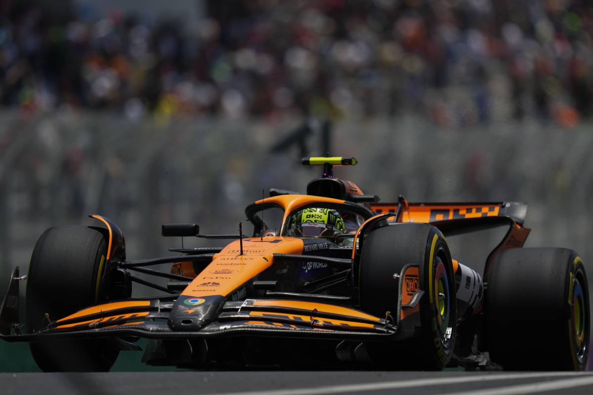 F1, doppietta McLaren nella sprint race, Leclerc 4°, Sainz 5°. Dalle 19 le qualifiche