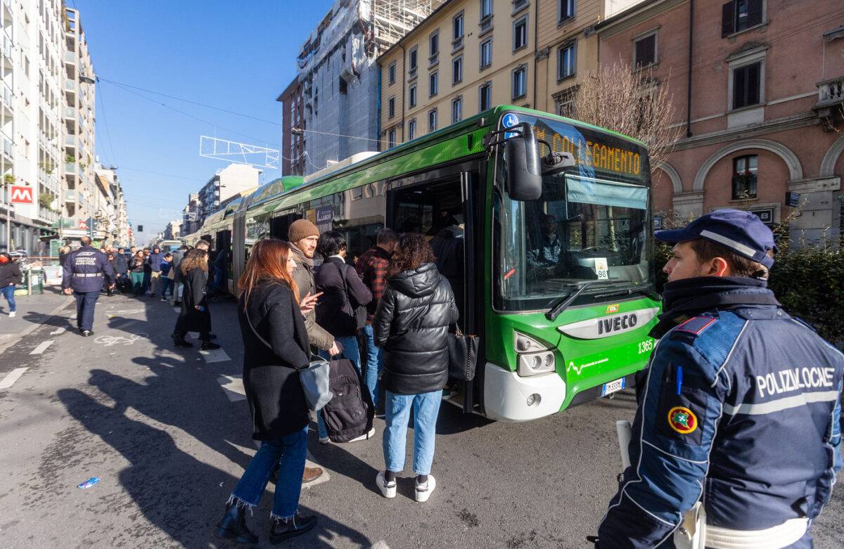 Sciopero nazionale metro, bus e tram: rischio caos senza fasce garantite