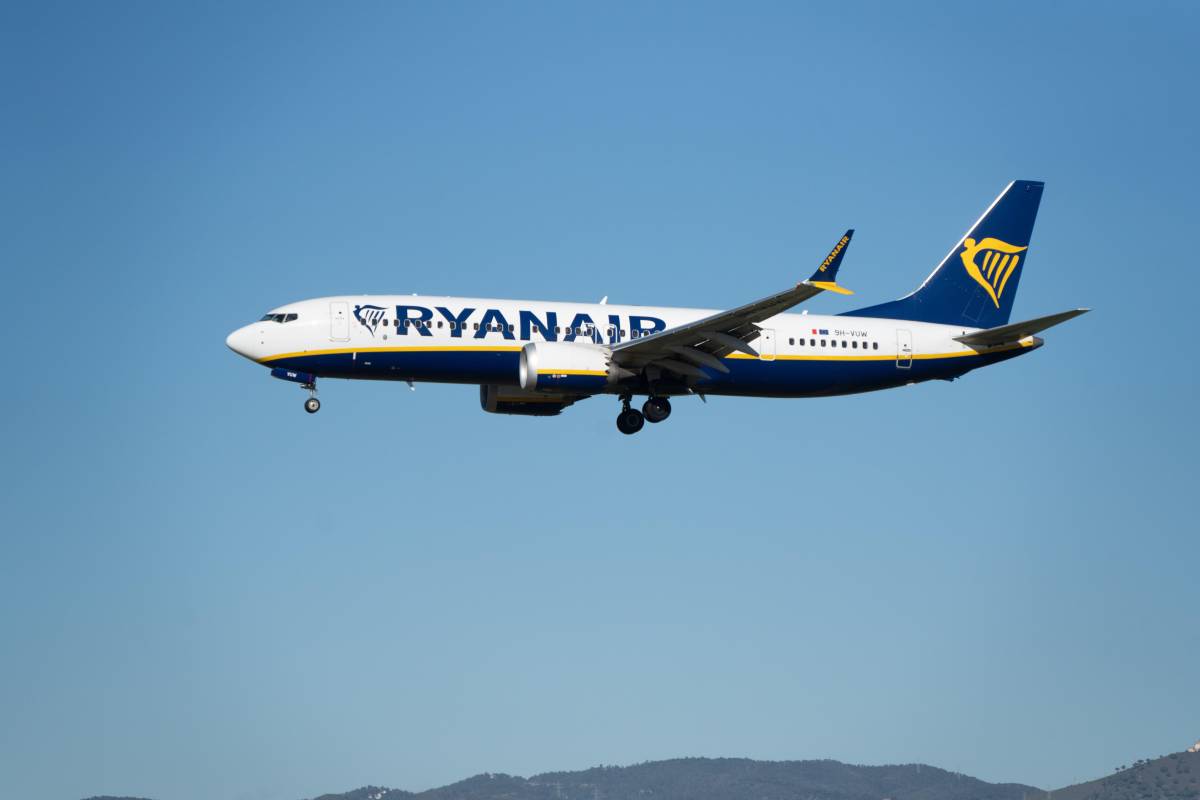 "Paura, pianti e vomito": cosa è successo sul volo Ryanair Torino-Lamezia