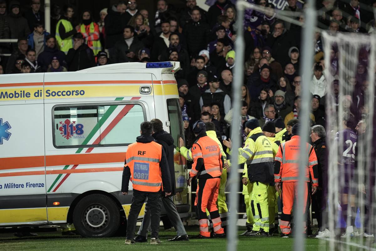 Fiorentina-Inter, Bove si accascia a terra. Partita rinviata