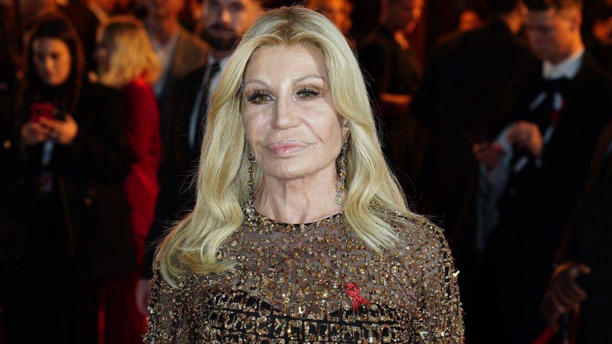 La "nuova" Versace tra apparenza e realtà