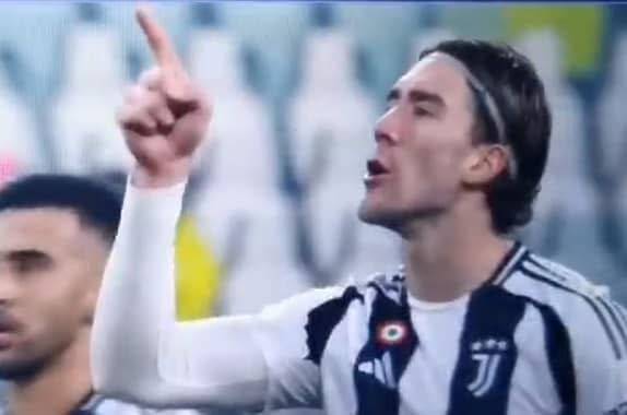 "Fenomeni", "Uomo di m..". Cosa è successo tra Vlahovic e la curva della Juve