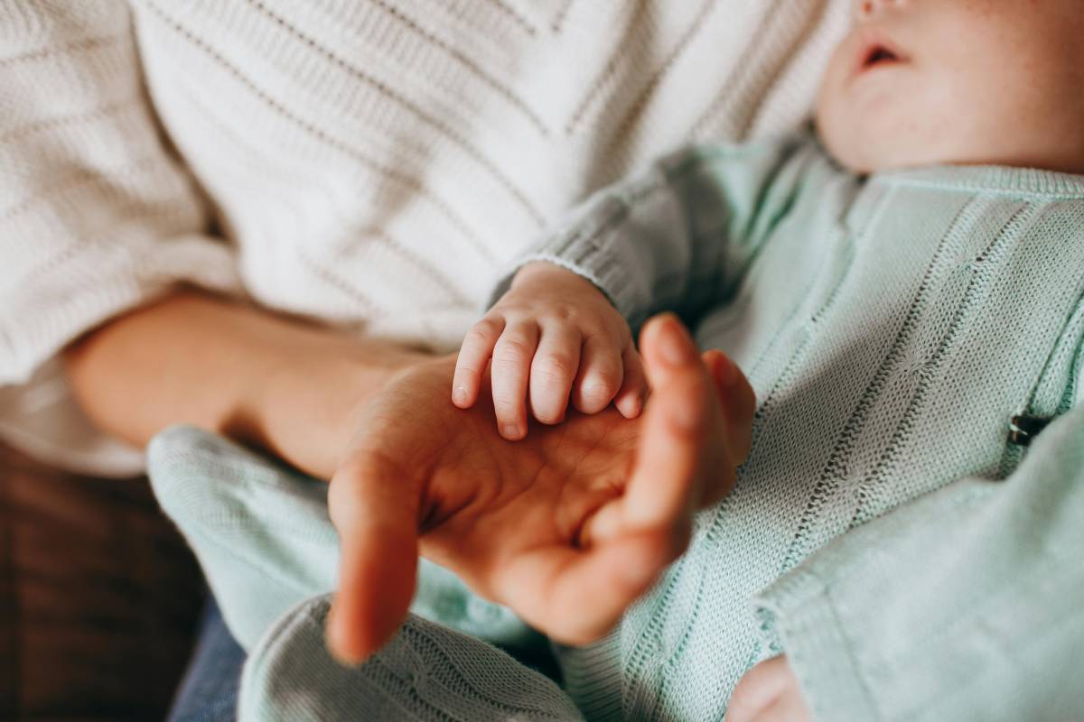 Bonus mamme disoccupate: aumenta l'assegno dei Comuni. Ecco a chi spetta