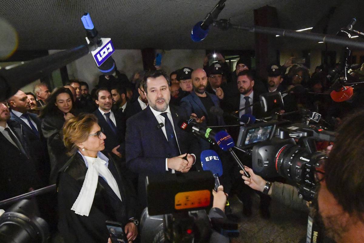 Matteo Salvini in tribunale a Palermo