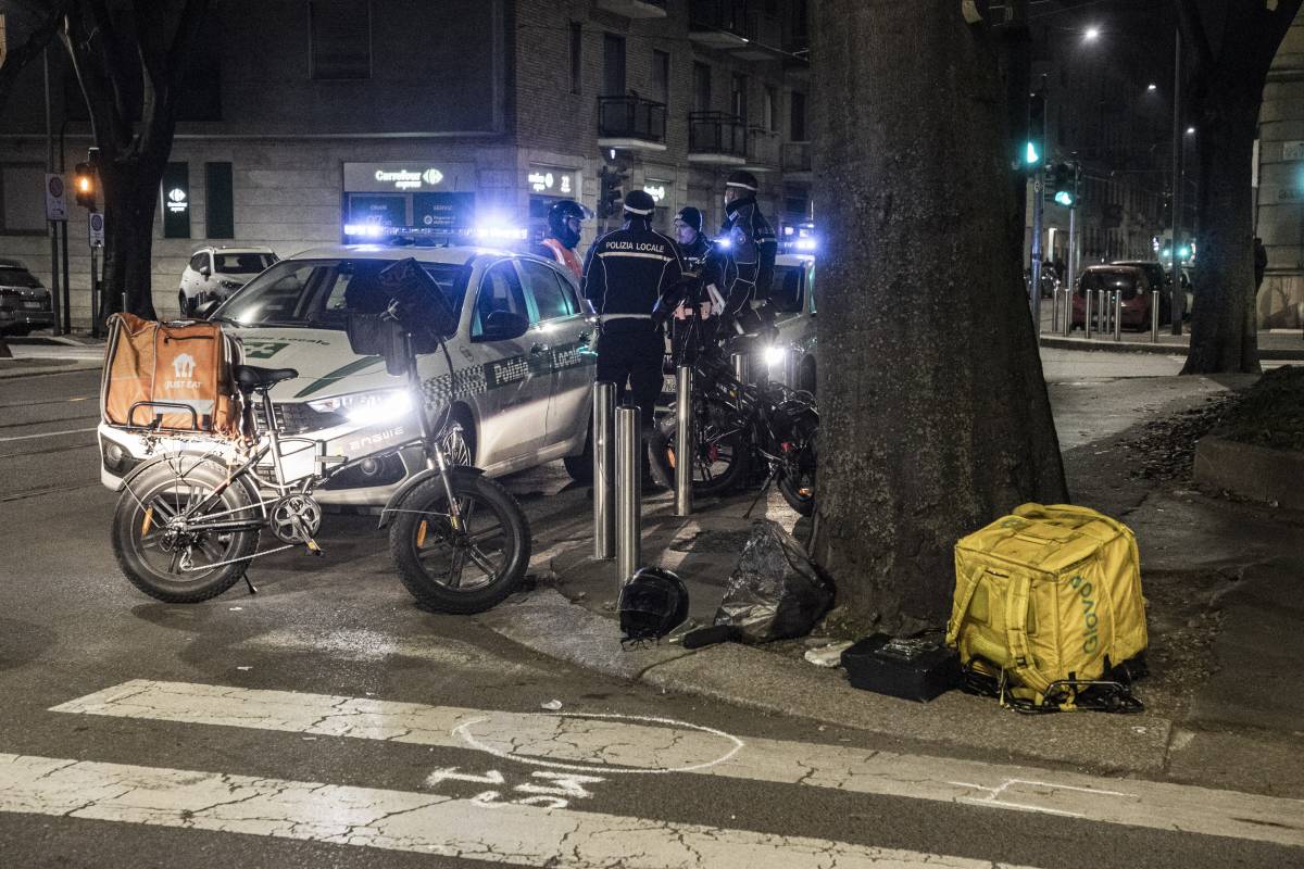 Domani presidio per  il rider. "Basta morire per un panino"