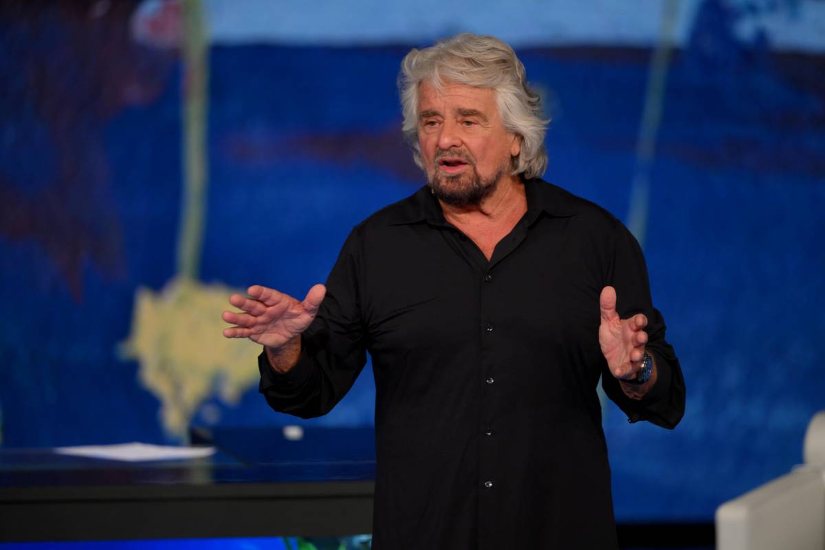 Grillo fa causa per riprendersi il simbolo del M5s