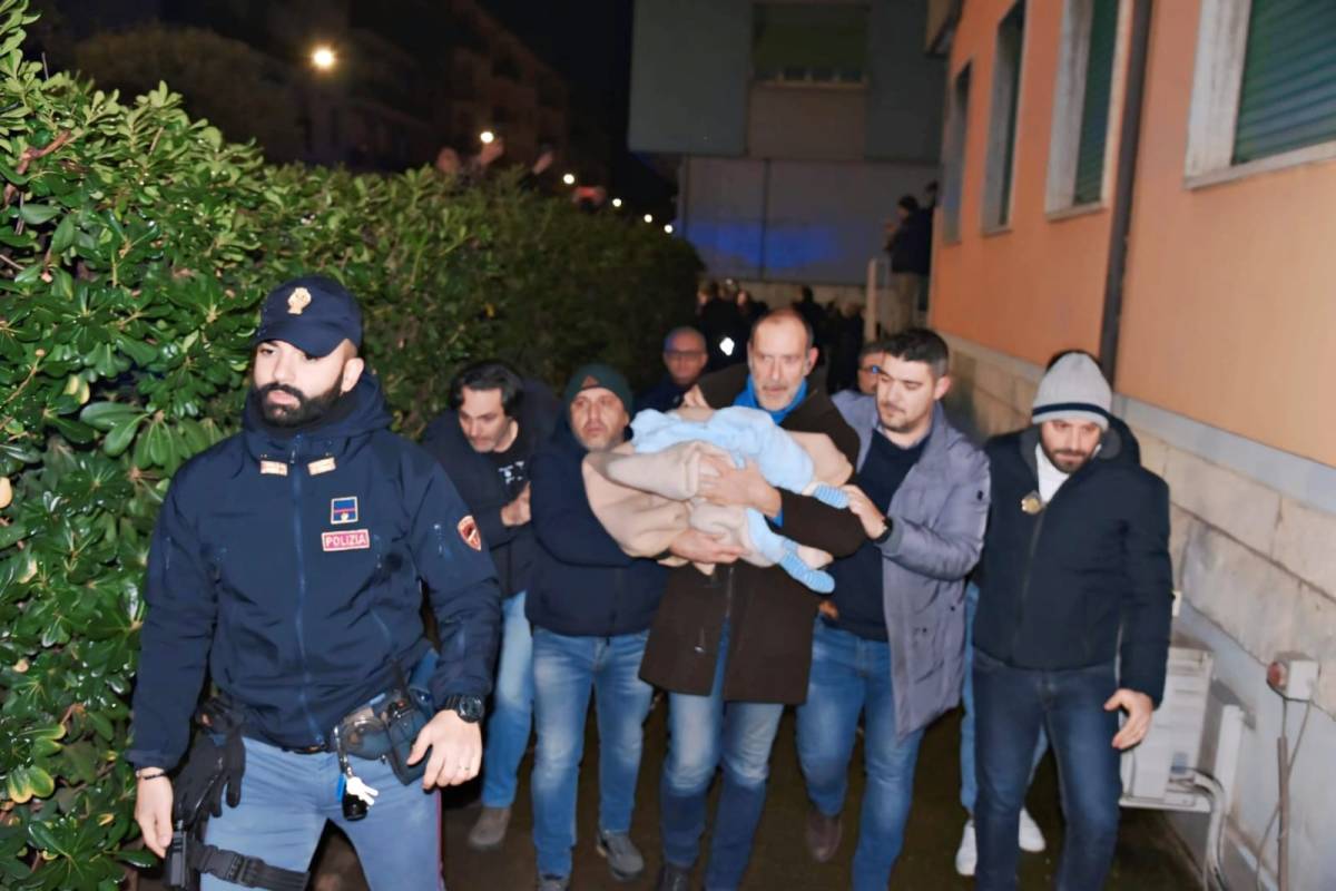 "C'era una festa in casa". L'inquientante dettaglio sulla neonata rapita a Cosenza