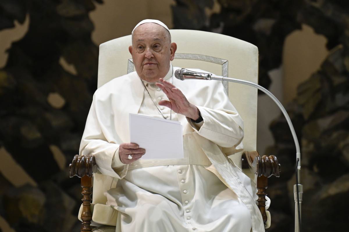 "È difficile parlare, chiedo scusa". Ancora problemi per Papa Francesco