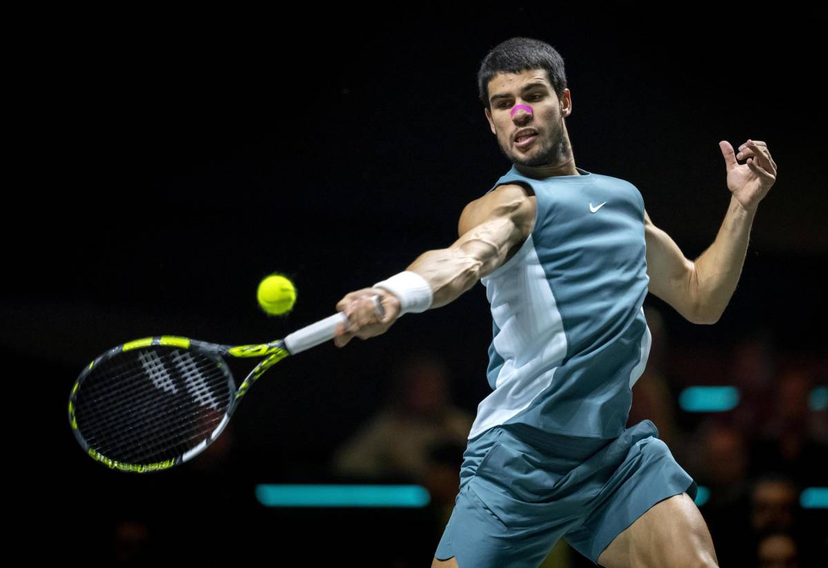 Atp Rotterdam, Alcaraz batte De Minaur e vince il titolo