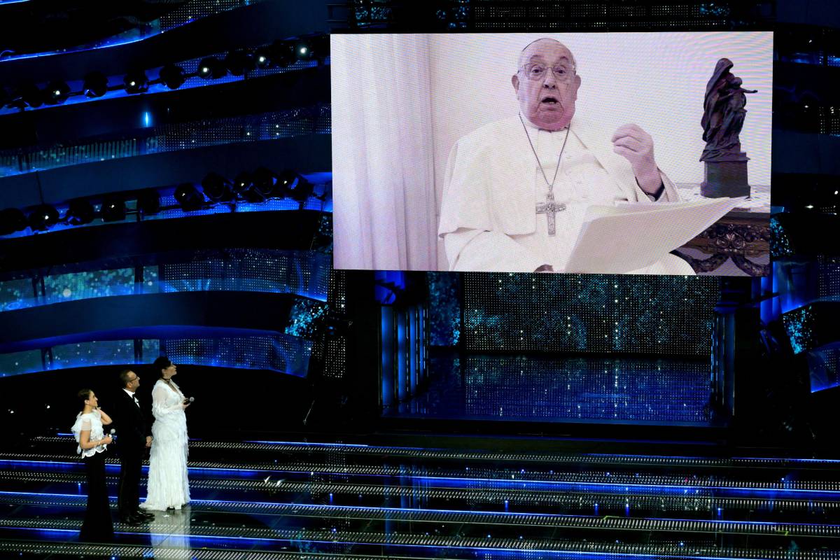 Sanremo, il videomessaggio di papa Francesco: "La musica è strumento di pace"