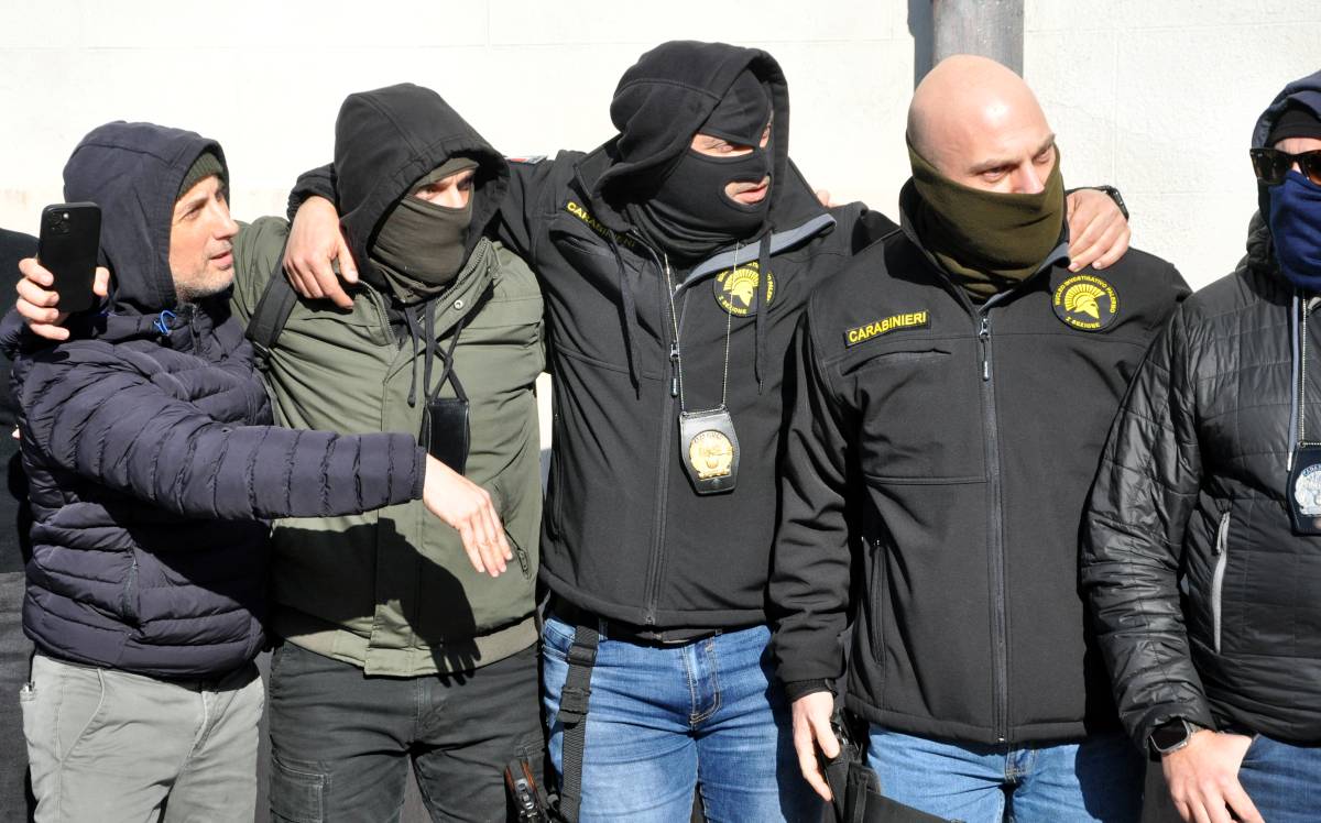 Si dissolve la mafia ma non l'antimafia: il mostro che smista potere e poltrone