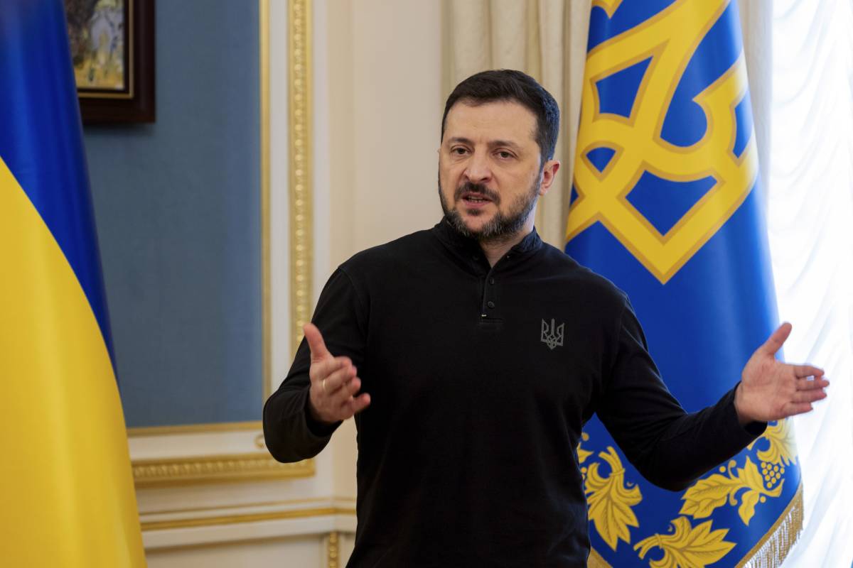 Zelensky, attacco a Trump. "Disinformazione russa"