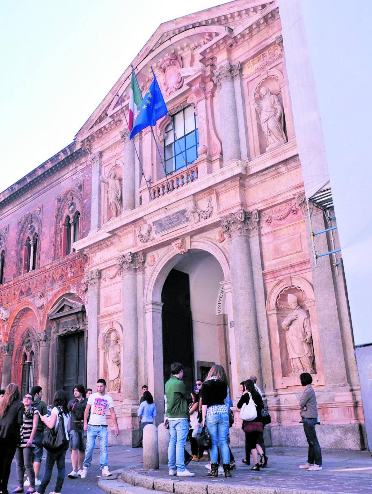 Violenza a incontro pro vita. Il Pd boccia la condanna