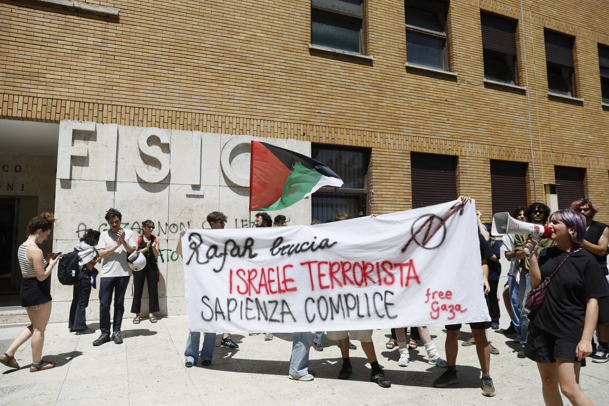 "La presentazione del libro di Sinwar si farà". Gli studenti palestinesi sfidano La Sapienza