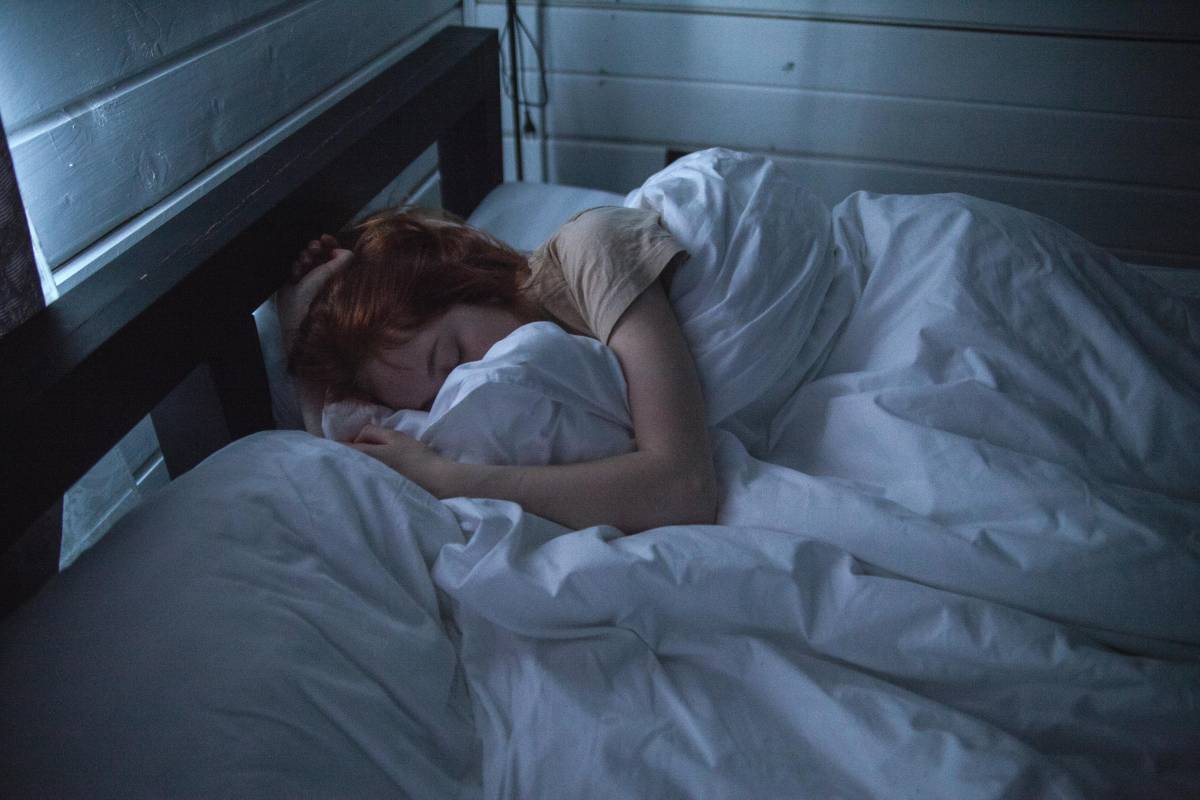 Quanto dormire per vivere più a lungo: cosa rivela lo studio sulle "traiettorie del sonno"